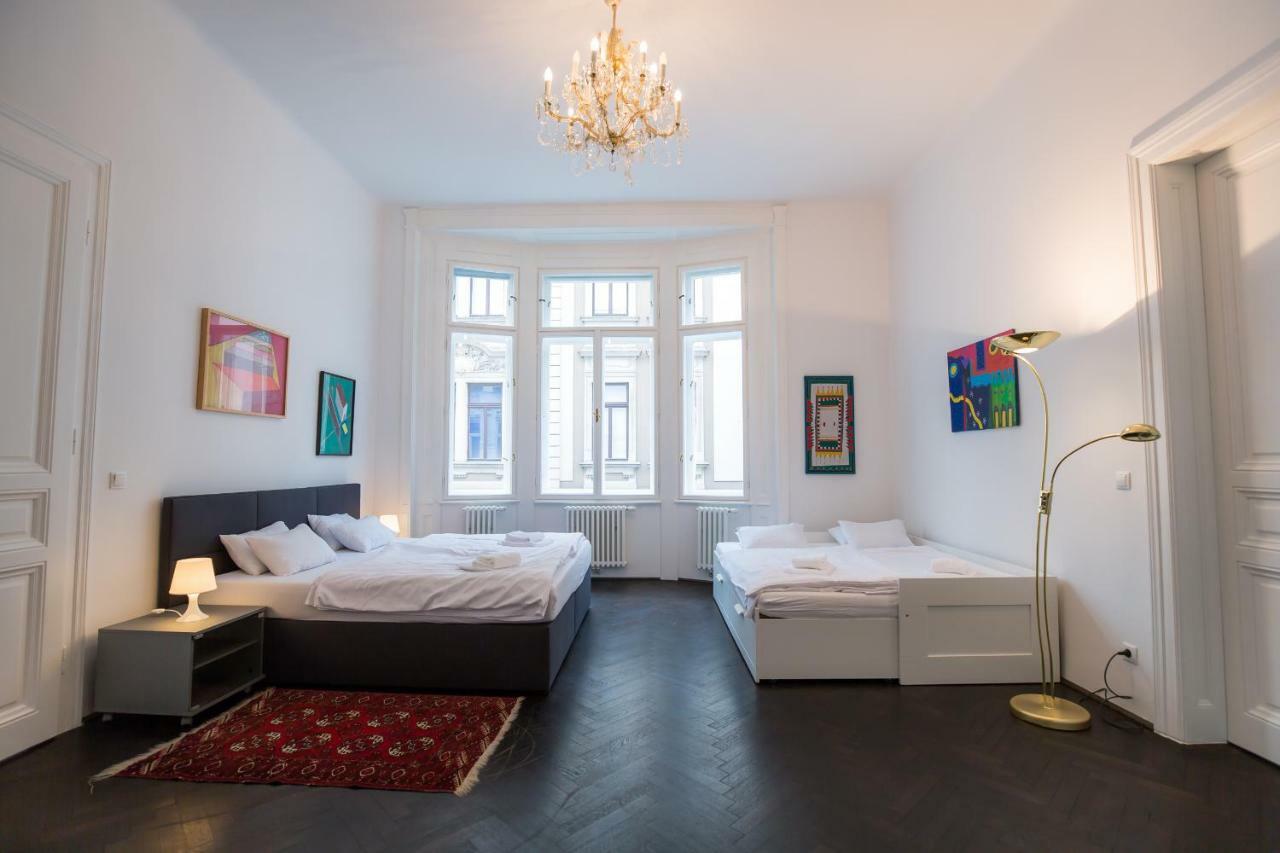 Grand Soho Apartment Вена Экстерьер фото