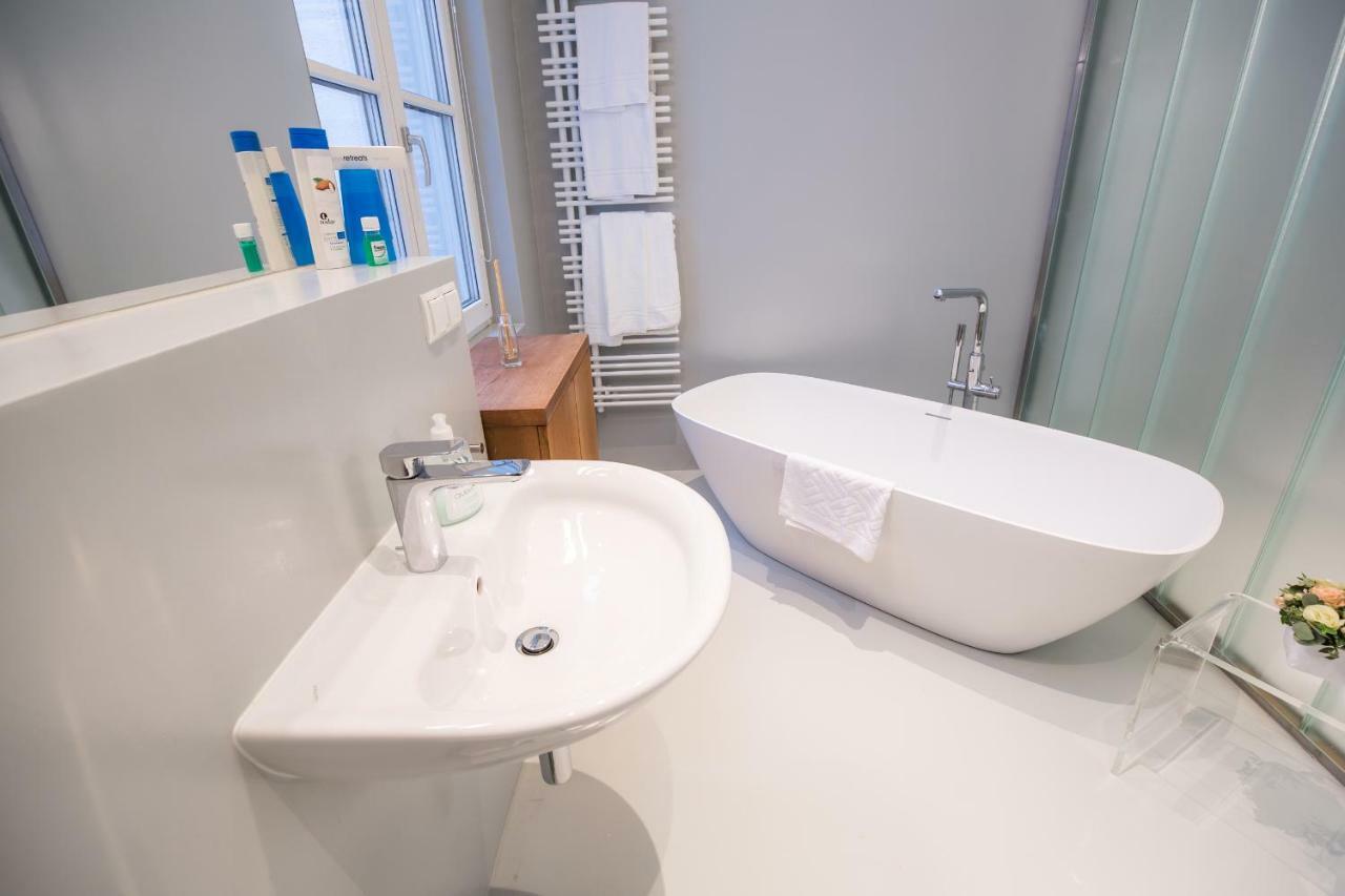 Grand Soho Apartment Вена Экстерьер фото
